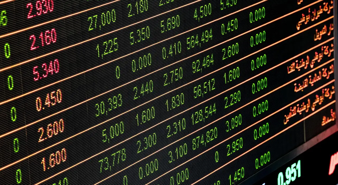 MarketAxess launches electronic trading platform for foreign investors in Indian debt - Reuters